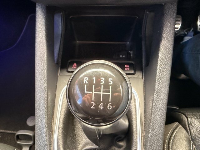 Volkswagen Scirocco R Line Tdi Bluemotion Black #41