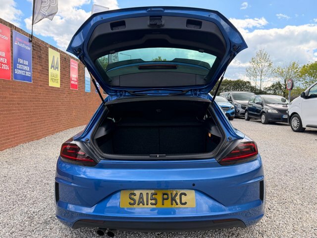 Volkswagen Scirocco R Line Tdi Bluemotion Black #15
