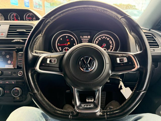 Volkswagen Scirocco R Line Tdi Bluemotion Black #12