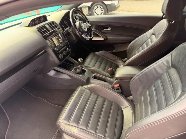 Volkswagen Scirocco R Line Tdi Bluemotion Black #44