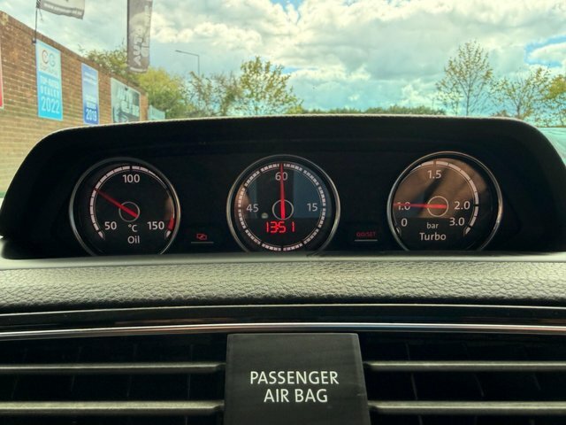 Volkswagen Scirocco R Line Tdi Bluemotion Black #11