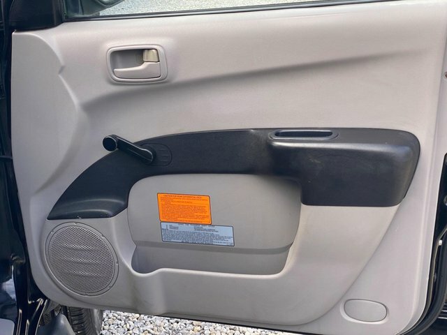 Mitsubishi L200 Pickup White #44