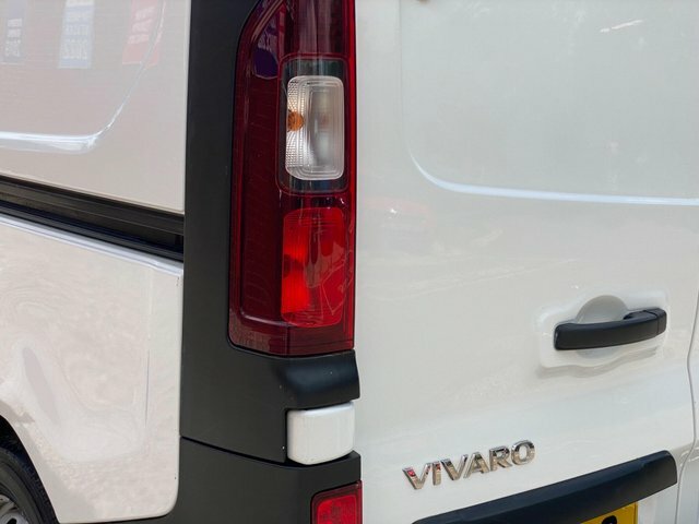 Vauxhall Vivaro Panel Van White #38