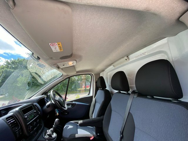 Vauxhall Vivaro Panel Van White #19