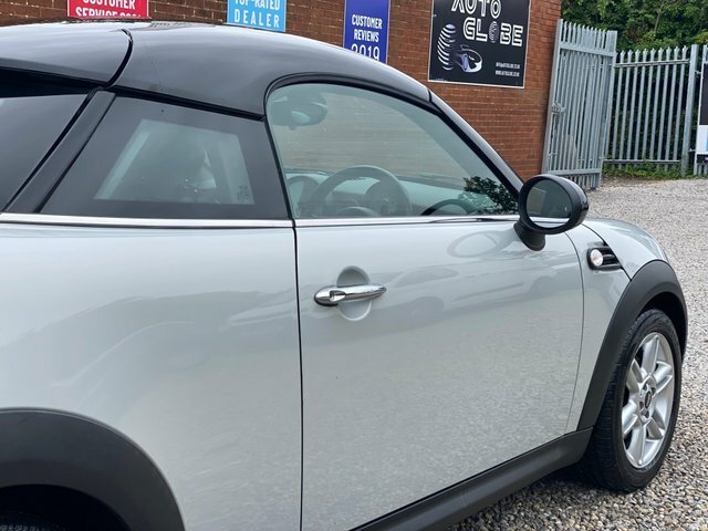 Mini Coupe Cooper White #30