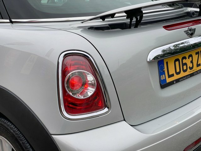 Mini Coupe Cooper White #39