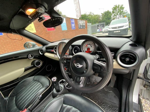 Mini Coupe Cooper White #12