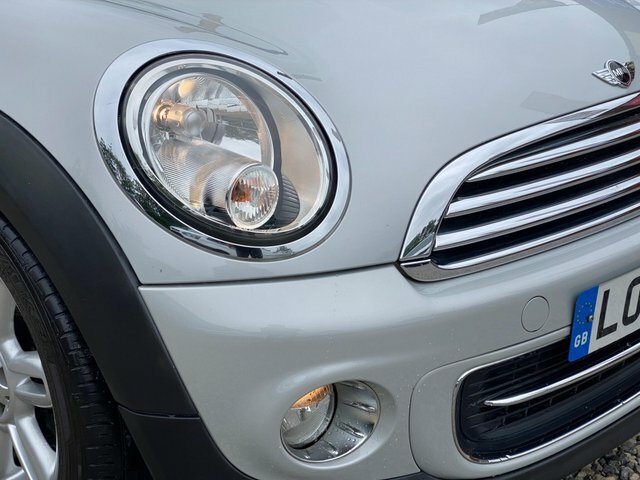 Mini Coupe Cooper White #9