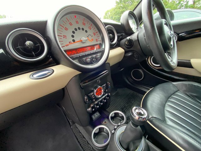 Mini Coupe Cooper White #17