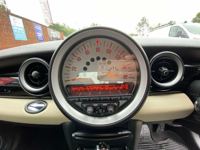 Mini Coupe Cooper White #45