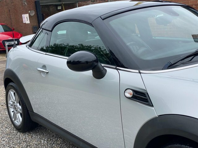 Mini Coupe Cooper White #8