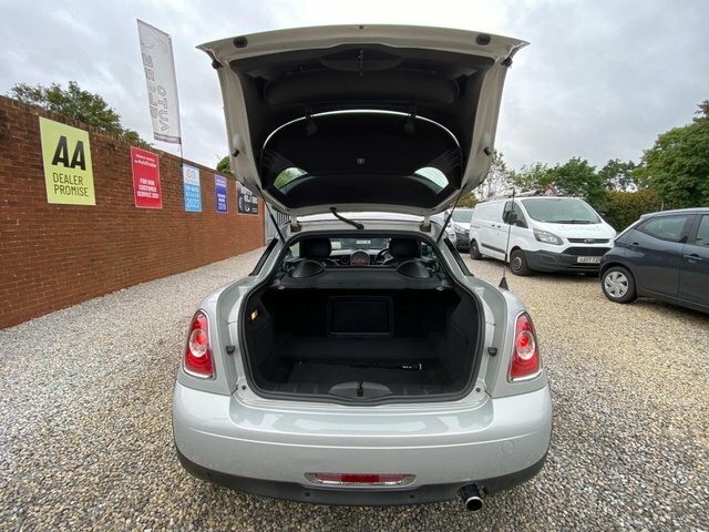 Mini Coupe Cooper White #14