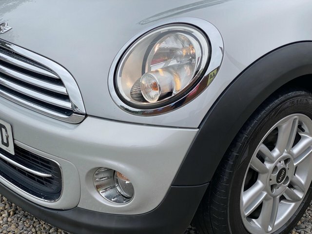 Mini Coupe Cooper White #10