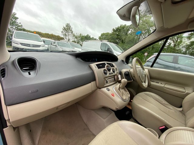 Renault Scenic Dci Dynamique S Grey #15