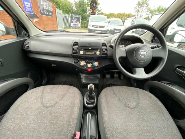 Nissan Micra 16V S Silver #5
