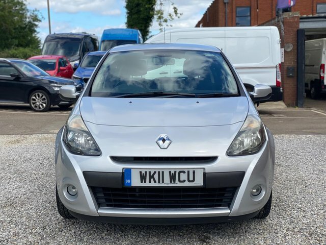 Renault Clio 1.1 I-music 75 Silver #38