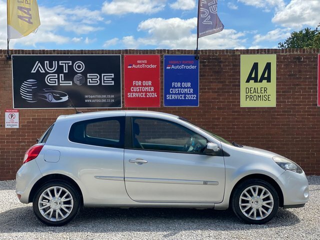 Renault Clio 1.1 I-music 75 Silver #10