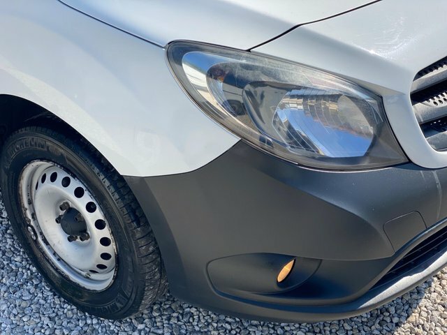 Mercedes-Benz CITAN White #25