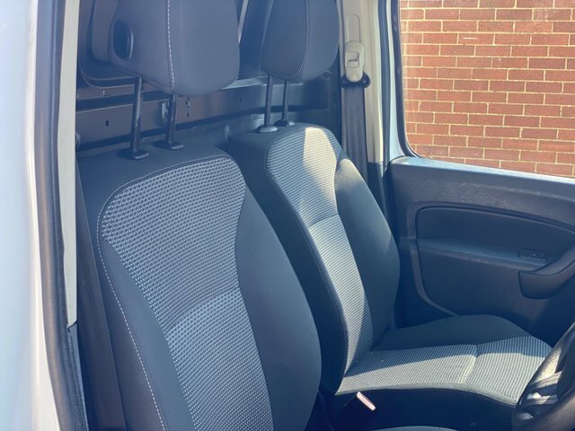 Mercedes-Benz CITAN White #7