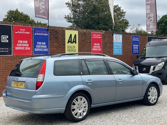Ford Mondeo Ghia X Blue #5
