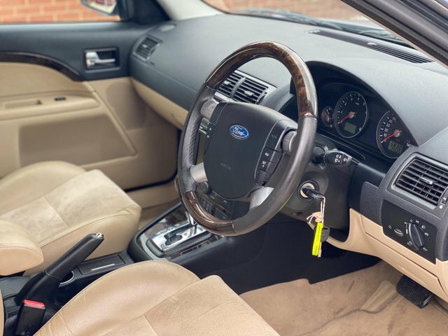 Ford Mondeo 2.0 Zetec Blue #14