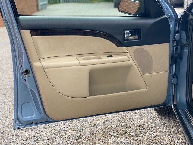 Ford Mondeo 2.0 Zetec Blue #13