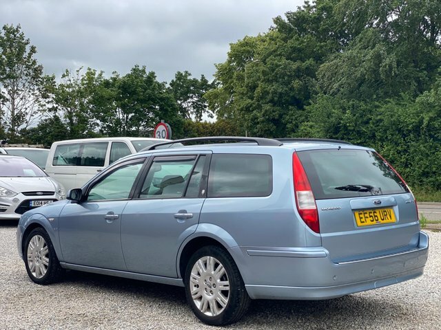 Ford Mondeo Ghia X Blue #4