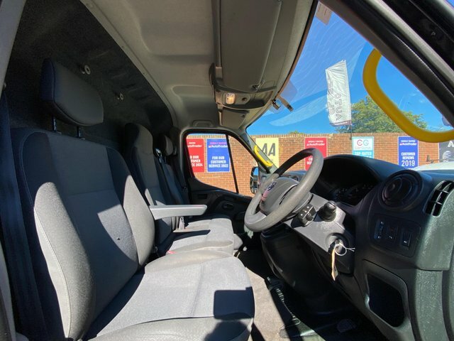 Nissan NV400 Dci 35 Se Panel Blue #16