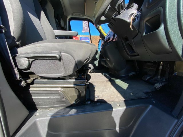 Nissan NV400 Dci 35 Se Panel Blue #40