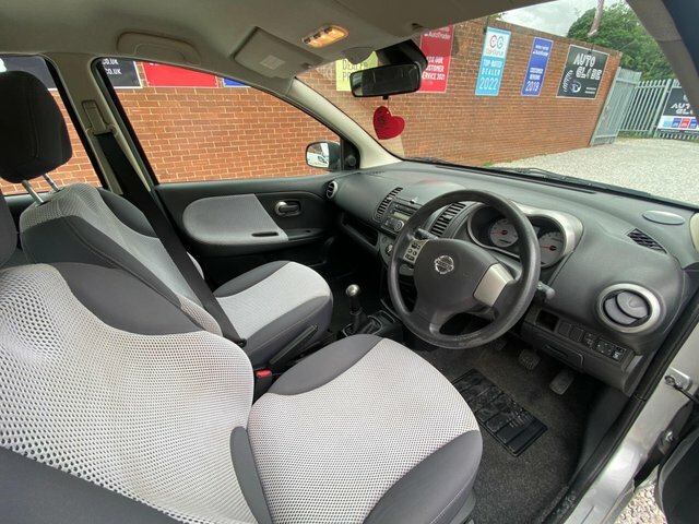 Nissan Note Hatchback 1.6 16V Acenta R Euro 4 200808 Red #14