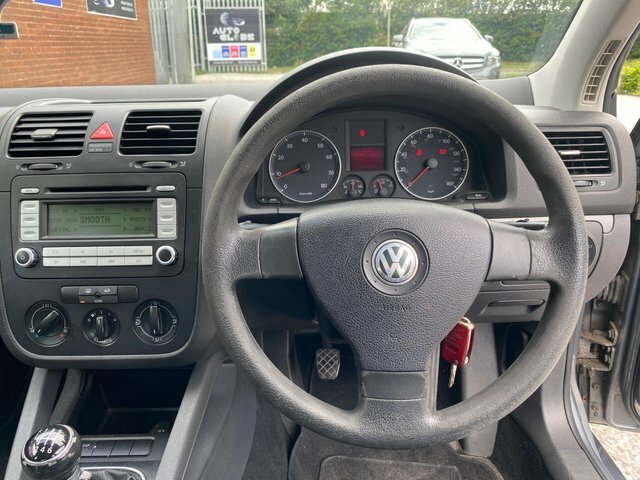 Volkswagen Golf Hatchback 1.9 Tdi Se 200606 Blue #28