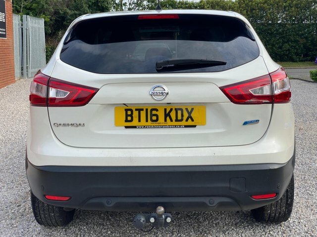 Nissan Qashqai Dci N-connecta 2Wd Euro BT16KDX White #5