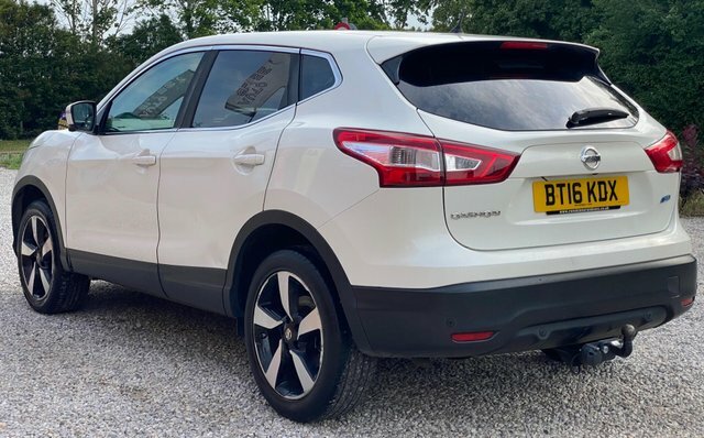 Nissan Qashqai Dci N-connecta 2Wd Euro BT16KDX White #4