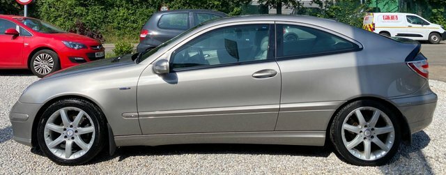 Mercedes-Benz C Class Coupe 1.8 C180 Kompressor Sport Edition 2006 Silver #25