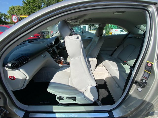 Mercedes-Benz C Class Coupe 1.8 C180 Kompressor Sport Edition 2006 Silver #12