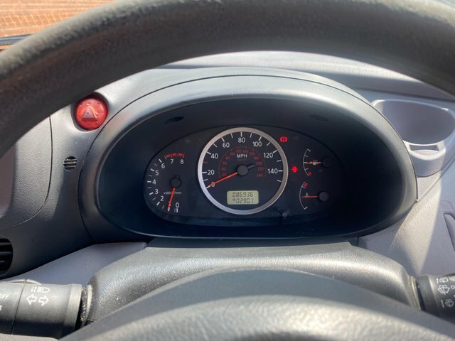 Nissan Almera Tino Mpv Silver #3