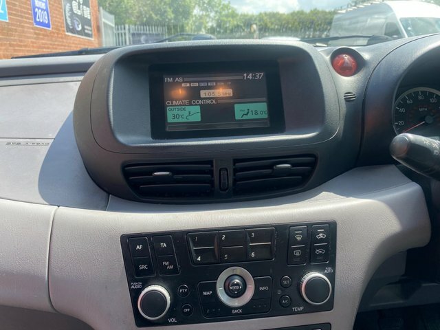Nissan Almera Tino Mpv Silver #26