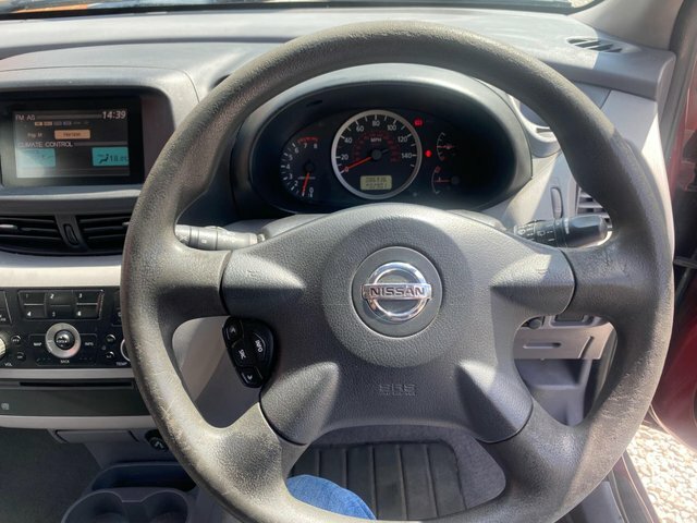 Nissan Almera Tino Mpv Silver #5