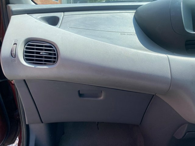 Nissan Almera Tino Mpv Silver #23