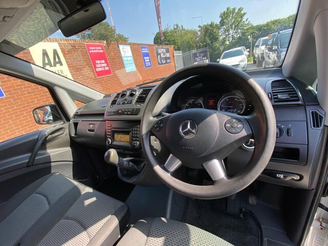 Mercedes-Benz Vito 113 Cdi Dualiner L1 White #6