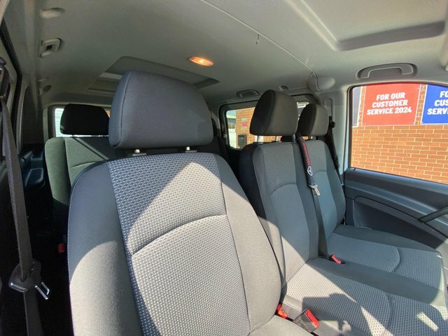 Mercedes-Benz Vito 111Cdi Van White #7