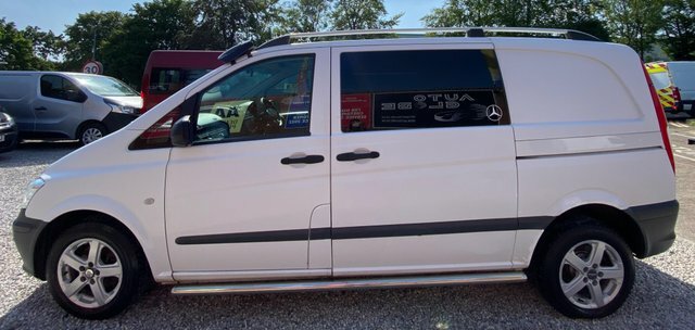 Mercedes-Benz Vito 111Cdi Van White #25