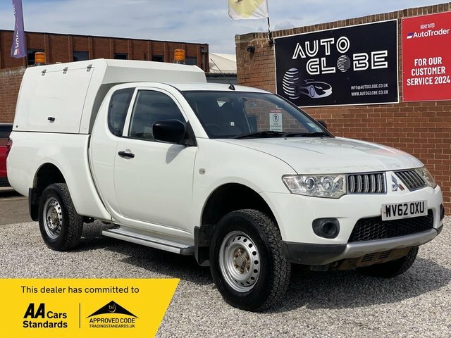 Mitsubishi L200 Di-d 4Life Club Cab White