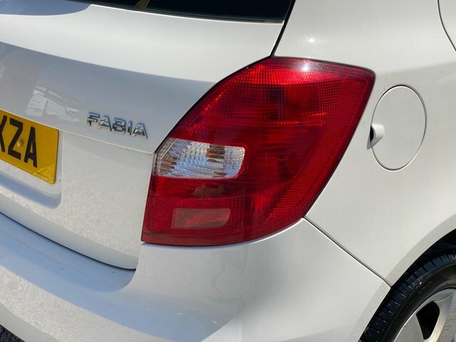 Skoda Fabia 1.6 Tdi Cr 105 Elegance Beige #49