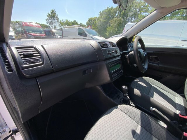 Skoda Fabia 1.6 Tdi Cr 105 Elegance Beige #14
