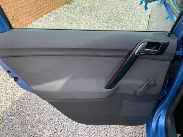 Volkswagen Polo 2006 1.4 S Tdi 68 Bhp Blue #20