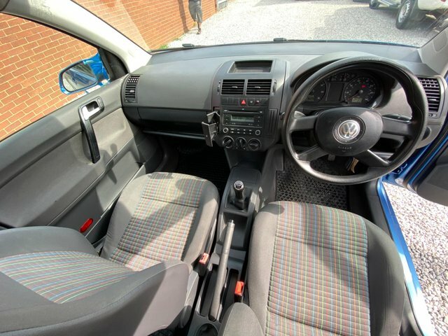 Volkswagen Polo 2006 1.4 S Tdi 68 Bhp Blue #10