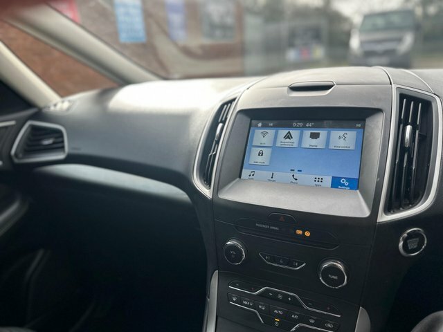 Ford S-Max Tdci Titanium Sport Mpv Euro6 180 9.9 Apr Flex White #40
