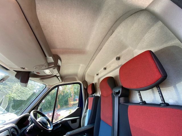 Renault Master 2.3 Lll35 Business 125 Bhp 3.5T L3 Lwb Dropside T White #28