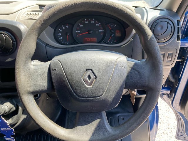 Renault Master 2.3 Lll35 Business 125 Bhp 3.5T L3 Lwb Dropside T White #22